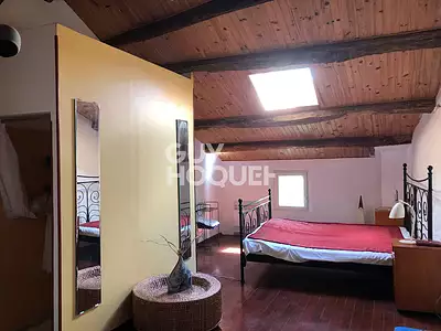 Maison, 196 m²