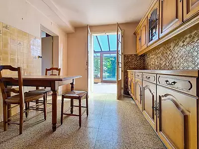Maison, 180 m²