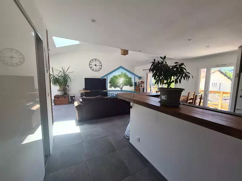 Maison, 340 m²