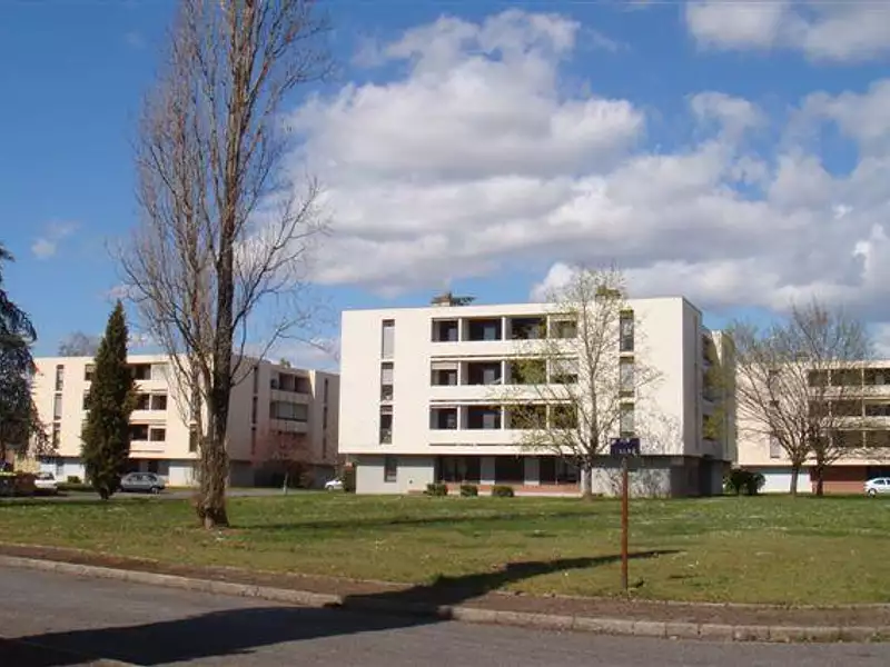 Terrain, 307 m²