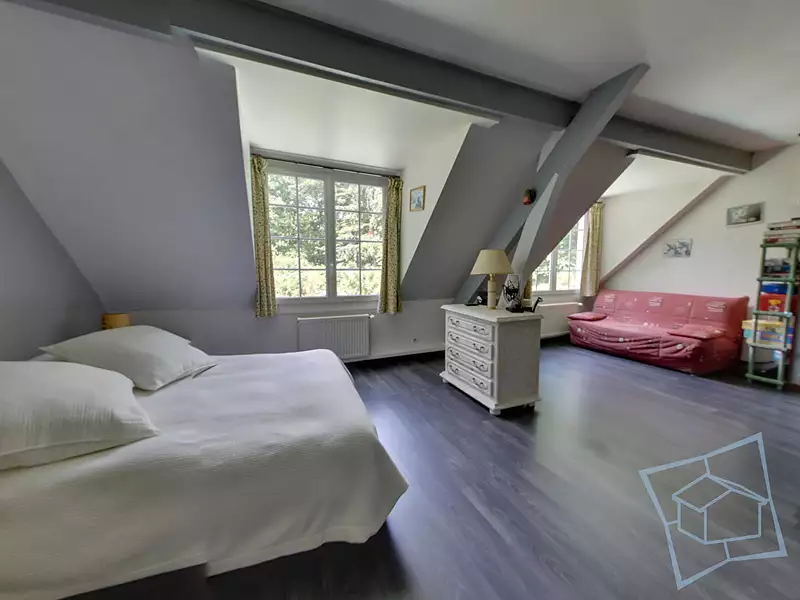 Maison, 270 m²