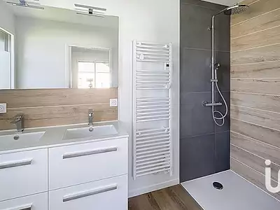 Maison, 105 m²