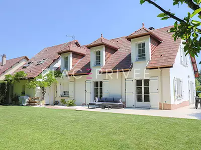 Maison, 180 m²