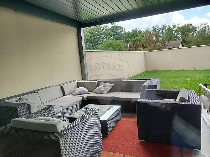 Maison, 178 m²