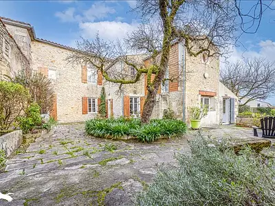 Maison, 265 m²