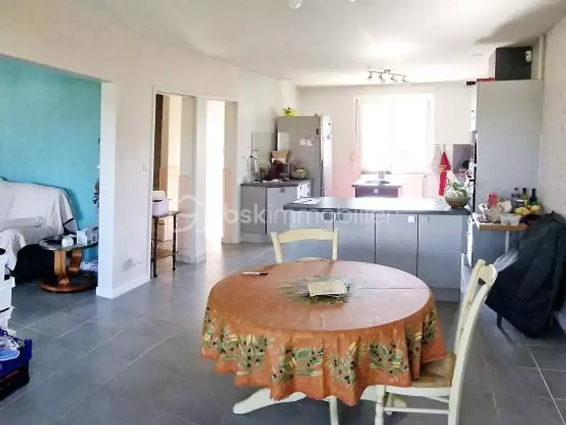 Maison, 146 m²