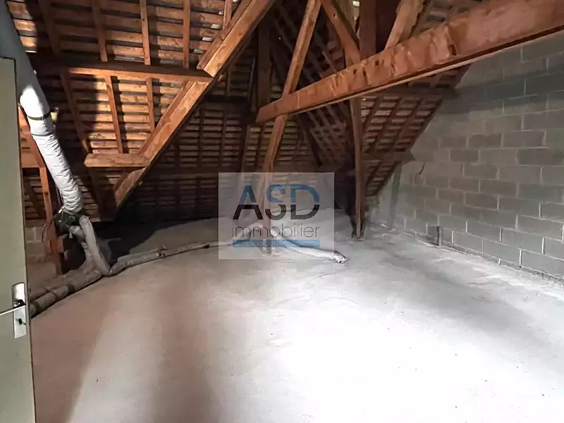 Maison, 240 m²