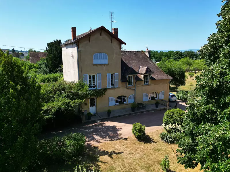 Maison, 276 m²