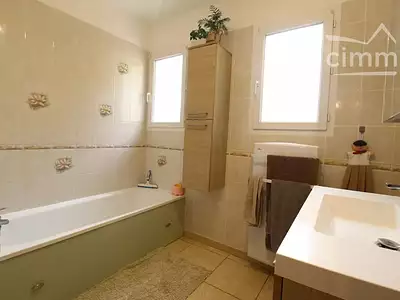 Maison, 105 m²