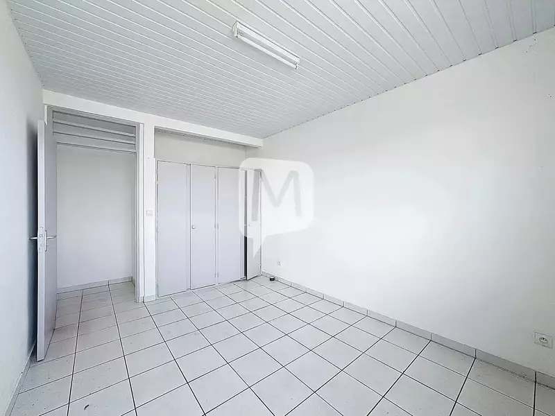 Immeuble, 181,97 m²