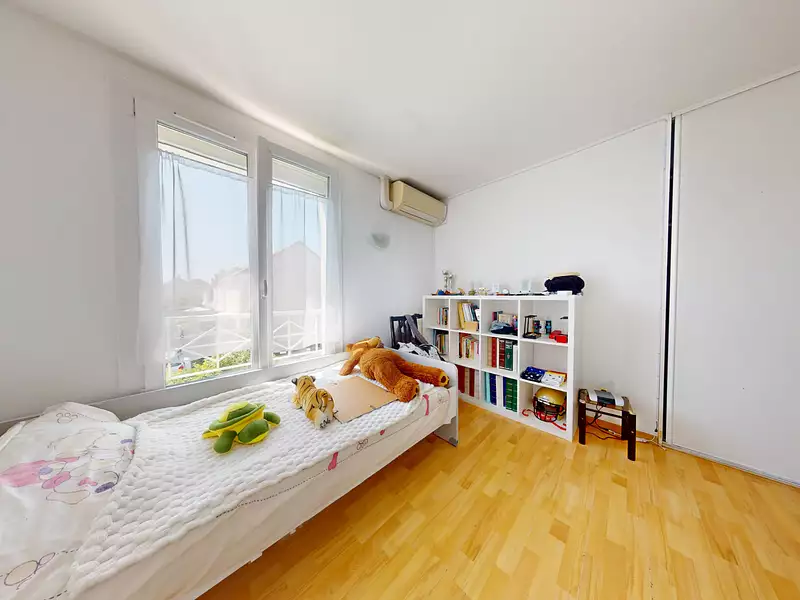 Maison, 94 m²