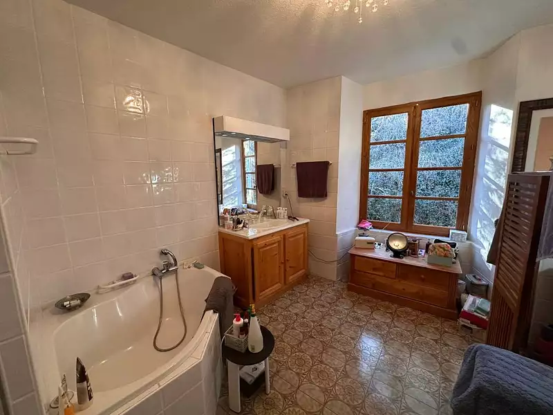 Maison, 340 m²