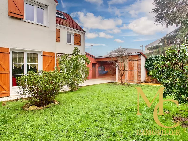 Maison, 113 m²