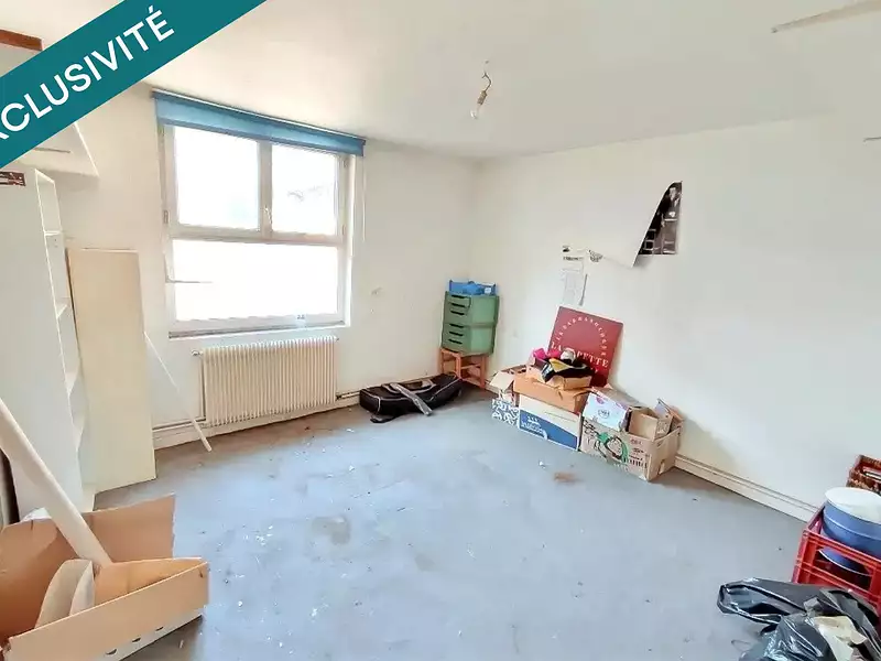 Immeuble, 100 m²