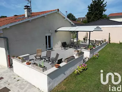 Maison, 255 m²