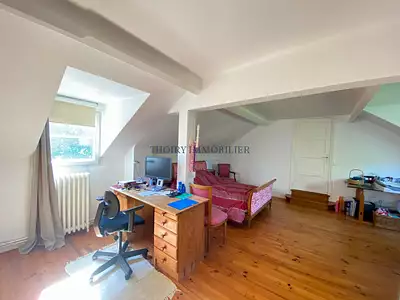 Maison, 233 m²