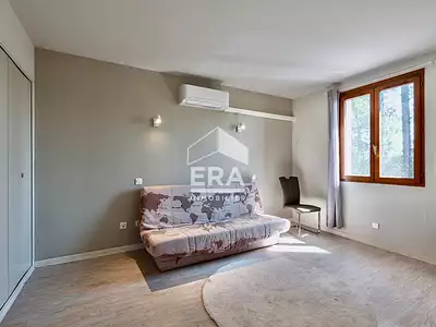 Maison, 198 m²