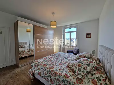 Maison, 225 m²