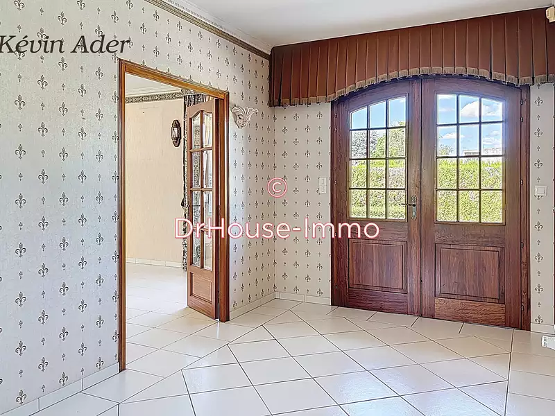 Maison, 245 m²