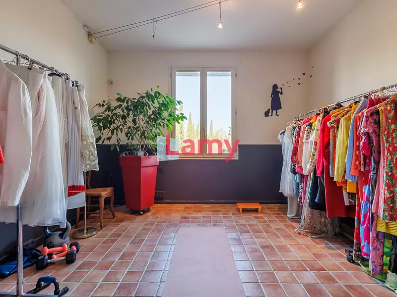 Maison, 315 m²