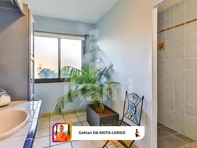 Maison, 180 m²