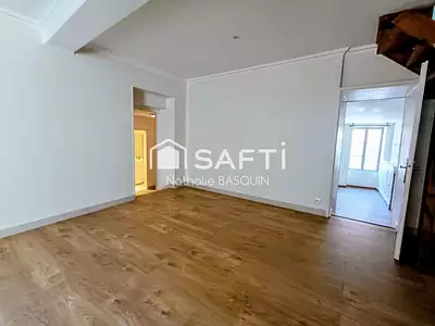 Maison, 176 m²