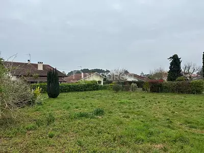 Terrain, 600 m²