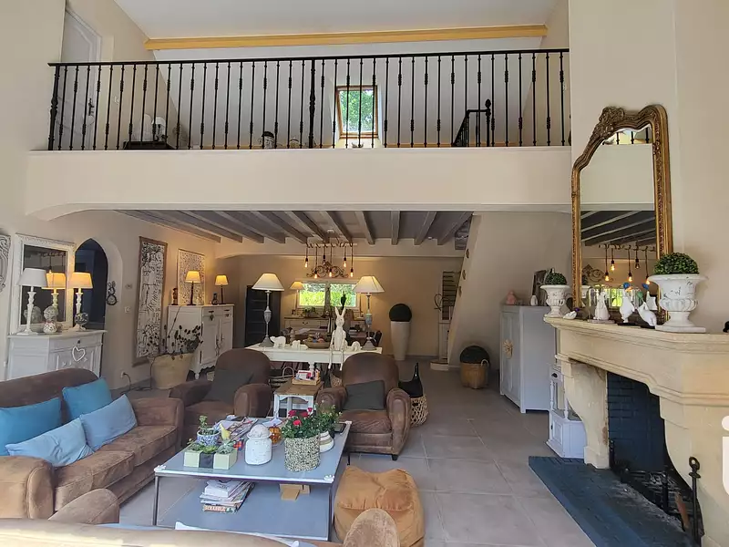 Maison, 181 m²