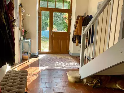 Maison, 250 m²