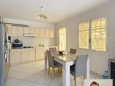 Maison, 90 m²