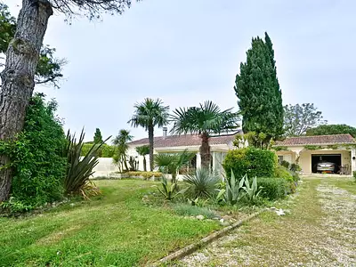 Maison, 176 m²