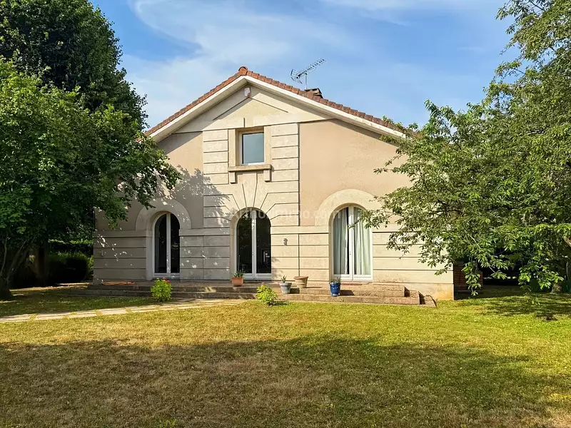 Maison, 146 m²