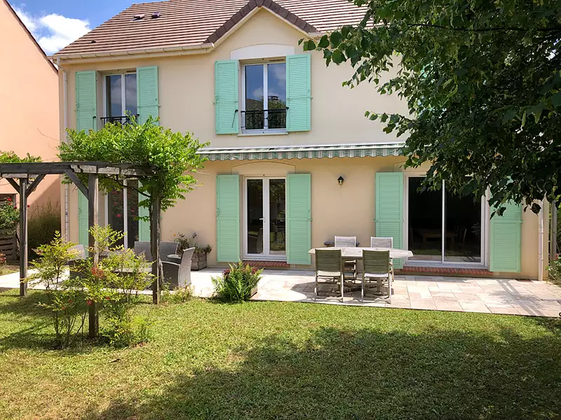 Maison, 157 m²