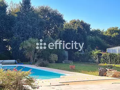 Maison, 153 m²