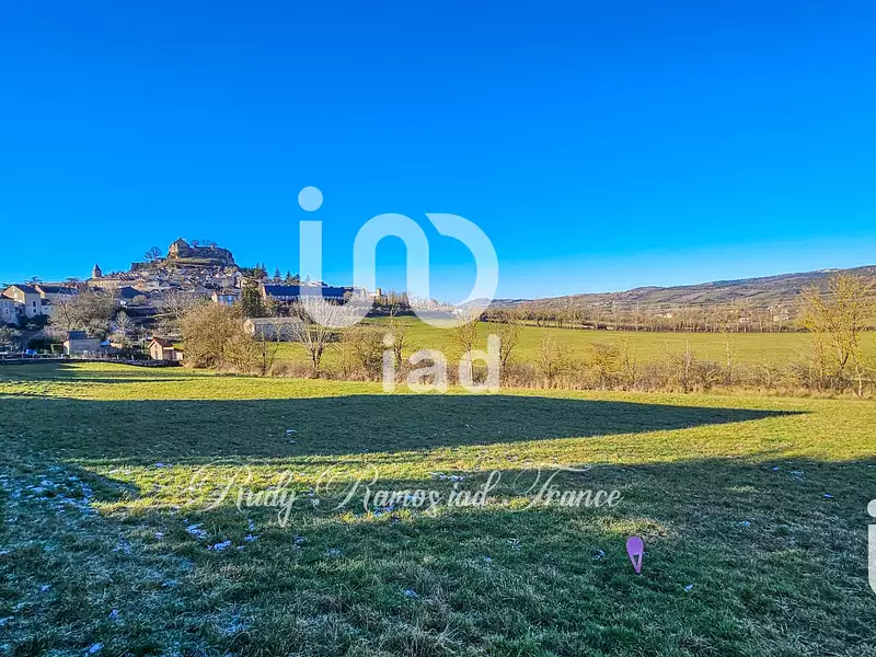 Terrain, 4 564 m²