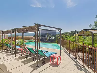 Maison, 267 m²
