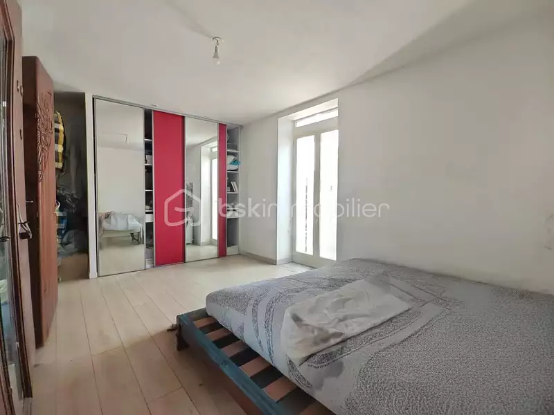 Maison, 151 m²