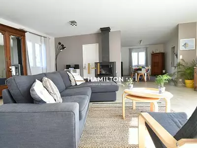 Maison, 167 m²