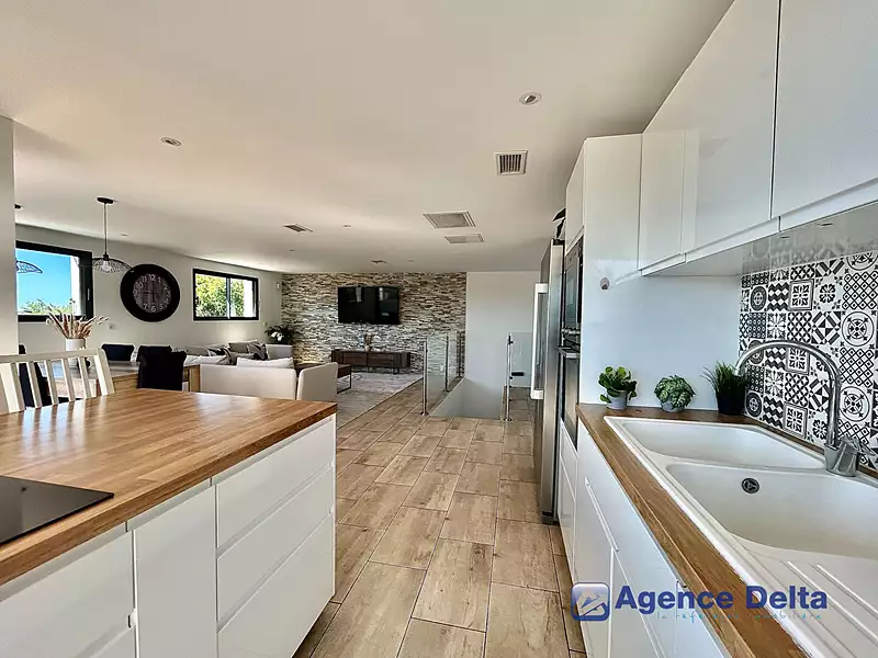 Maison, 150 m²