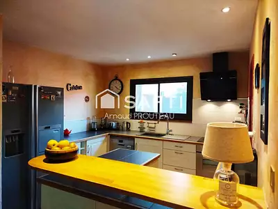 Maison, 174 m²