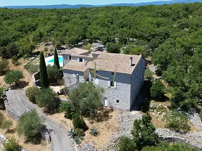 Maison, 267 m²