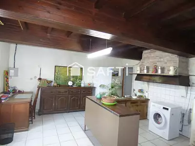 Maison, 180 m²