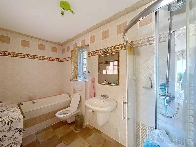 Maison, 330 m²
