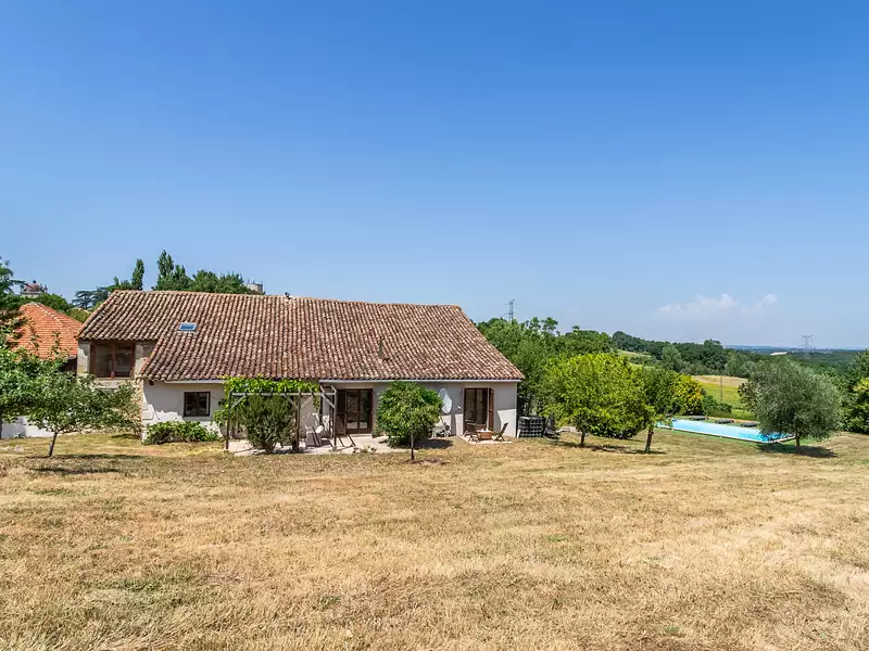 Maison, 11 677 m²