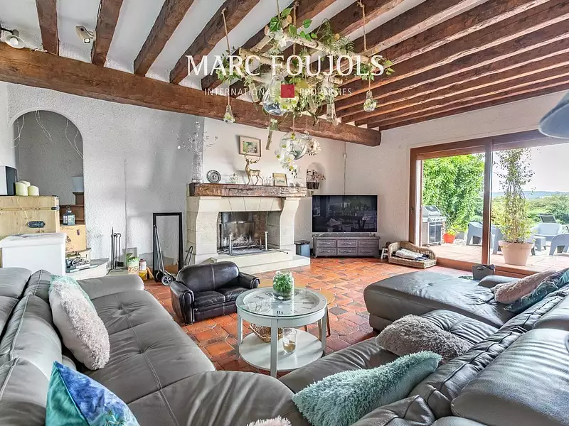 Maison, 240 m²