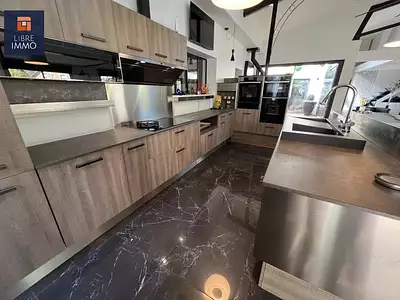 Appartement, 225 m²