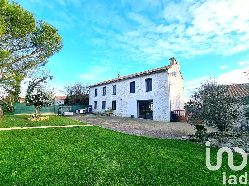 Maison, 212 m²