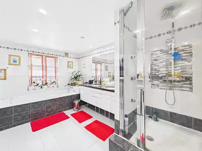 Maison, 180,06 m²