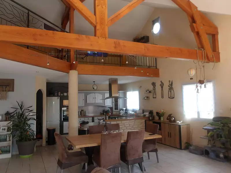 Maison, 158 m²