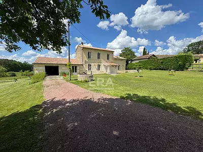 Maison, 157 m²